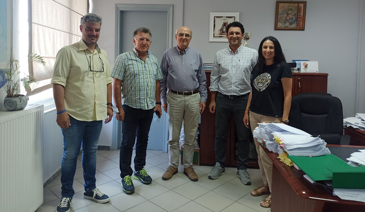 Το Δήμαρχο Κύμης - Αλιβερίου κ. Αθανάσιο Μπουραντά επισκέφτηκε αντιπροσωπεία της Οργανωτικής Επιτροπής του ιστιοπλοϊκού αγώνα “Evia Island Regatta 2022”.